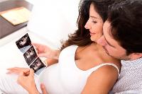 10 lo lắng mẹ bầu nào cũng gặp trong tháng đầu thai kì