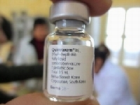 Vì sao tạm ngừng sử dụng vắcxin Quinvaxen?