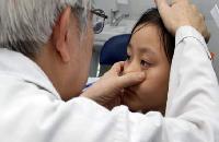 Viêm nội nhãn ở trẻ em dễ gây mù